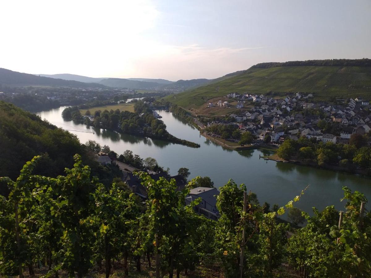 Ferienwohnung Moselblick Bernkastel-Kues Exterior foto