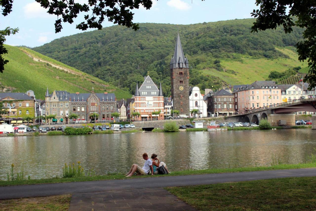 Ferienwohnung Moselblick Bernkastel-Kues Exterior foto